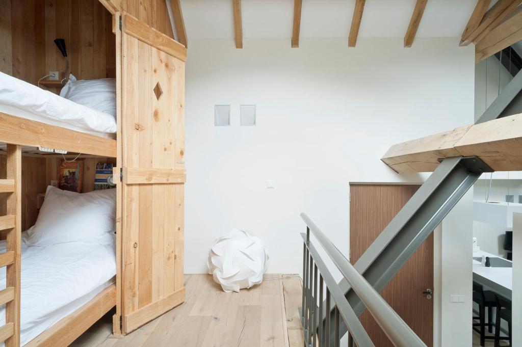 Cour 8 Lofts Guest House Maastricht Phòng bức ảnh