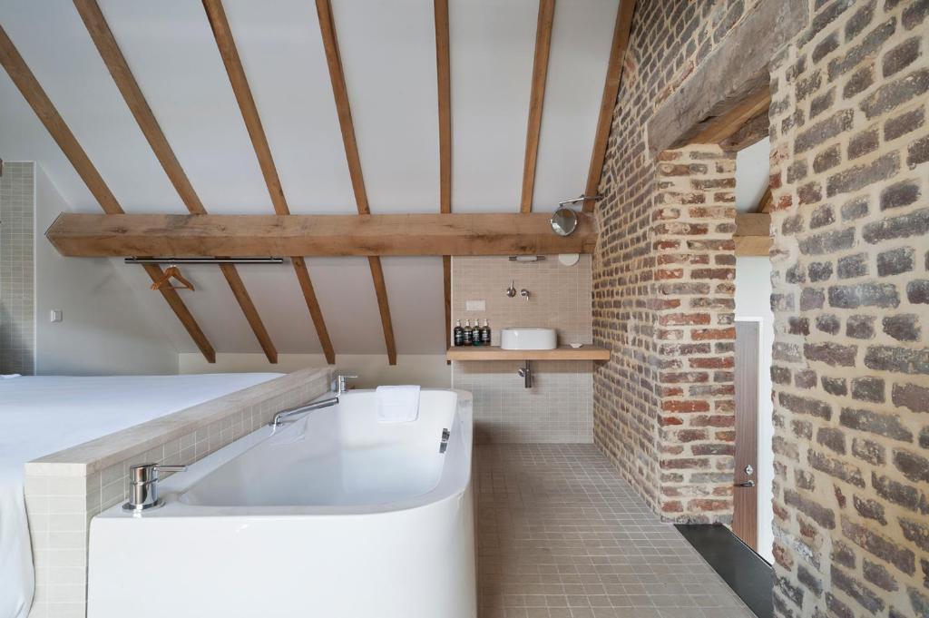 Cour 8 Lofts Guest House Maastricht Phòng bức ảnh