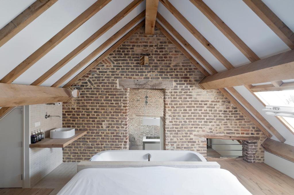 Cour 8 Lofts Guest House Maastricht Phòng bức ảnh